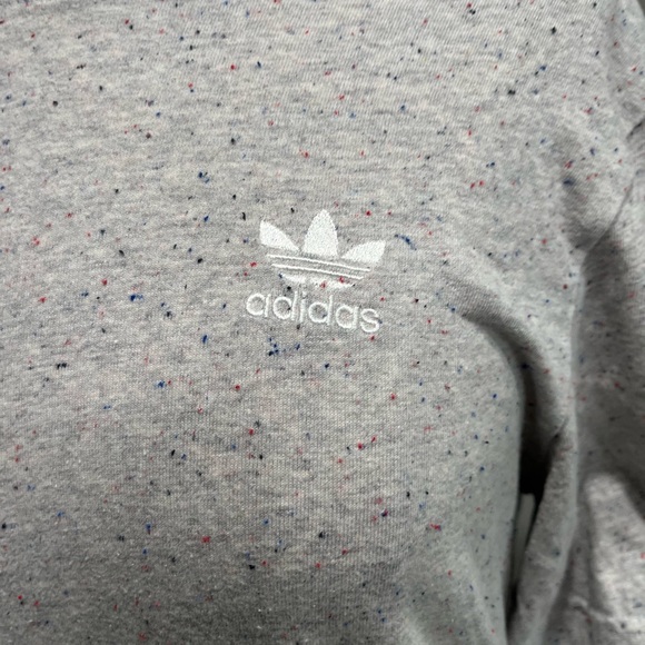 adidas Gray Essential T-Shirt‎ - Picture 3 of 9